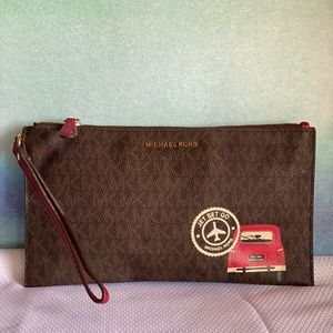 Michael Kors Travel Wristlet Wallet